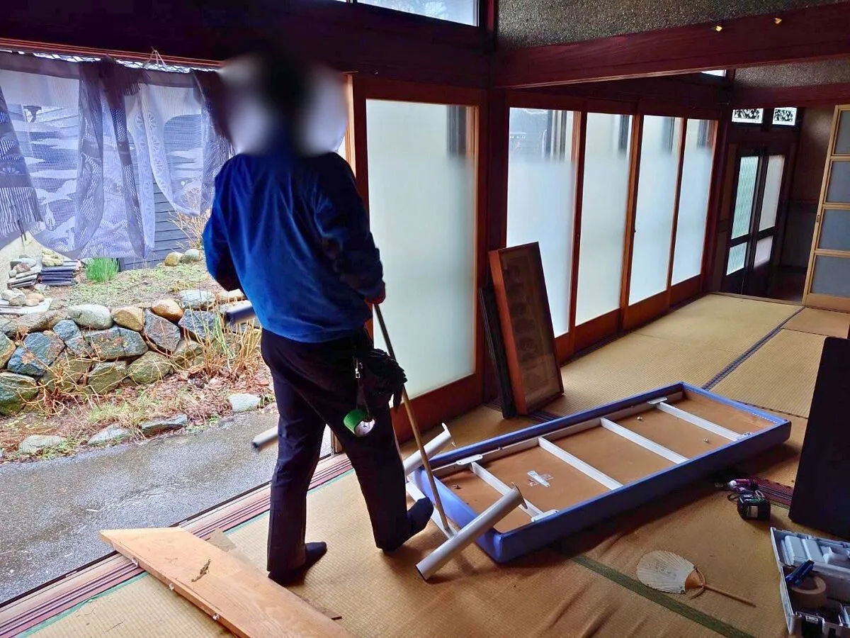 「一戸建ての清掃と遺品の片付けをさせていただきました」作業写真